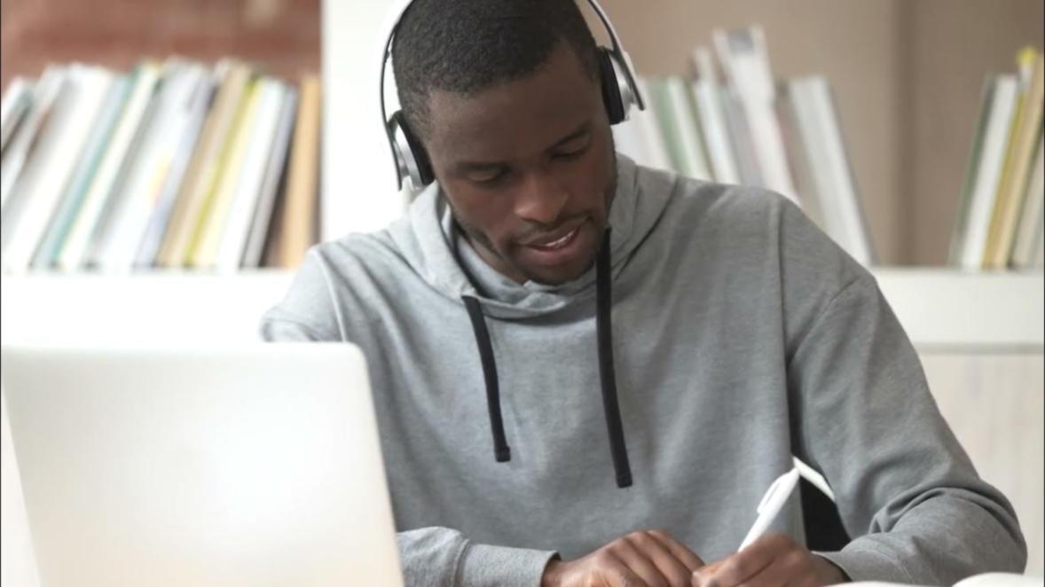 Análisis de patrones de transacciones en sistemas financieros