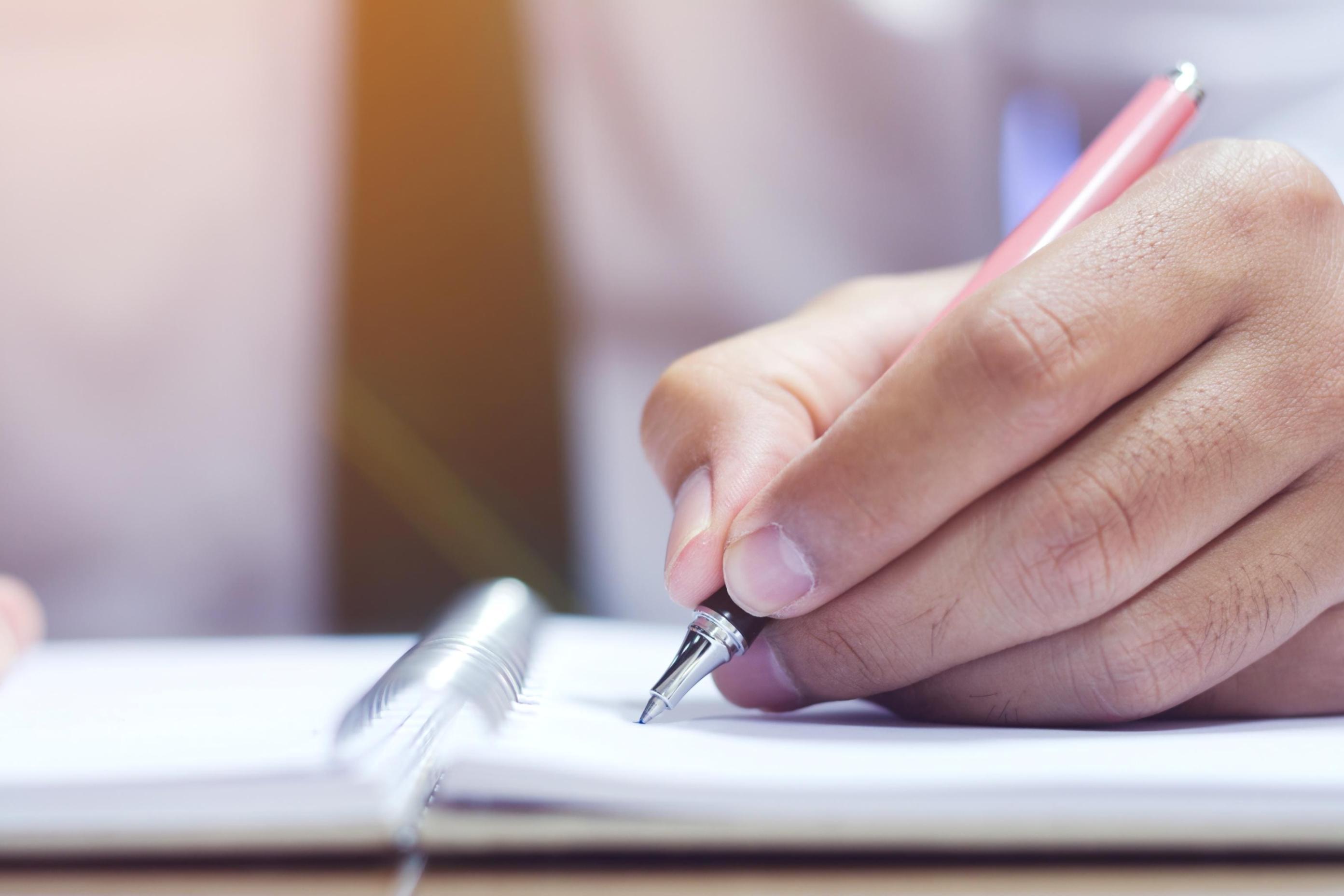 Análisis de patrones de fraude financiero en tiempo real